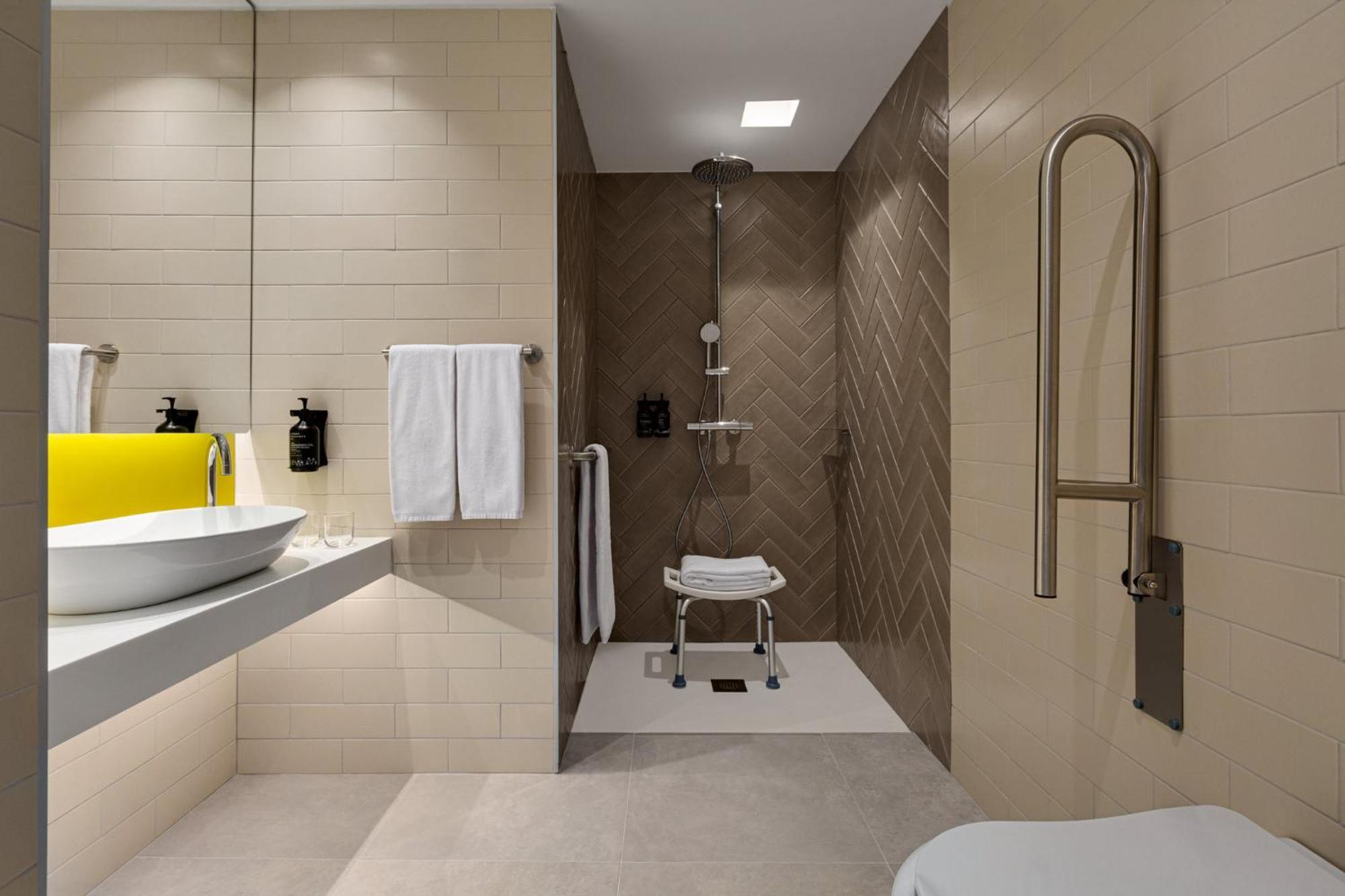Holiday Inn Express Evora By Ihg Buitenkant foto